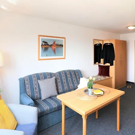 Ferienzimmeranlage Deutsches Haus Deutsches Haus App 39 * Wustrow (Fischland)